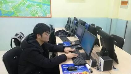 上海XX軟件技術(shù)案例 云域網(wǎng)協(xié)同辦公服務(wù)的創(chuàng)新實踐與效能提升
